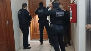 Operação da Polícia Civil prende suspeitos de aplicar golpe do 'falso advogado' em ação que envolveu Ribeirão Preto