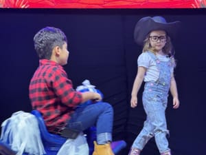 Festival Luz reúne artistas com deficiência e lota Cine Theatro em Jaboticabal