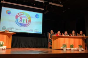 Ribeirão Preto premia 31 professores por práticas pedagógicas e anuncia expansão do EducAção em 2026