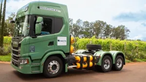 Necta entrega primeiro Prêmio Movimento Verde e destaca avanço dos caminhões a gás na região