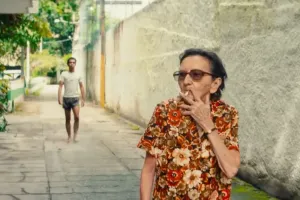 Tânia Maria, aos 78 anos, é reconhecida pelo New York Times por atuação em filme de Kleber Mendonça Filho