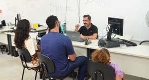 Programa Emprega Franca oferece 206 vagas e orienta candidatos sobre como se inscrever