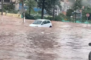 Temporal em Franca despejou mais de 80 mm em duas horas e causou pontos de alagamento na cidade