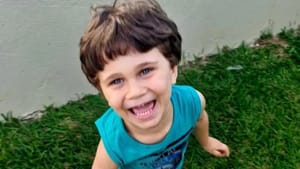 Menino de 4 anos que caiu do 10º andar em Ribeirão Preto recebe alta do isolamento e segue em recuperação