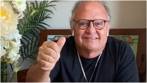 Guilherme Arantes confirma show em Ribeirão Preto na turnê '50 Anos-Luz'