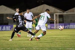 Comercial perde e dá adeus à copinha