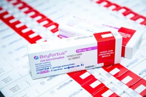 Ribeirão Preto iniciou aplicação do Nirsevimabe para bebês prematuros e com comorbidades