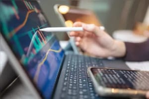 XP abre inscrições para programa de assessor de investimentos com vagas para iniciantes