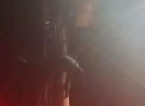 Homem morre eletrocutado ao subir em poste para religar energia em Jardinópolis