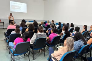 Saerp realiza palestra sobre envelhecimento saudável para servidoras em homenagem ao Dia da Mulher