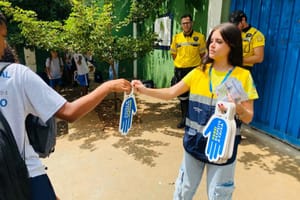 Ação educativa em escola da zona Leste reforça práticas seguras no embarque e desembarque