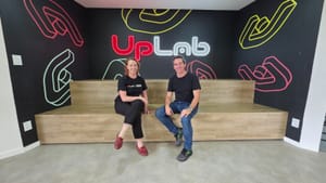 Vereador de Ribeirão Preto visita hub de inovação do SENAI-SP e destaca potencial econômico