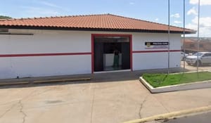 Mulher é presa após agredir companheiro de 78 anos com martelo em Boa Esperança do Sul