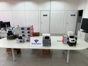 Receita Federal apreende 50 câmeras em transportadora de Ribeirão Preto avaliadas em R$ 200 mil