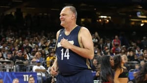 Morre Oscar Schmidt, ícone do basquete brasileiro, aos 68 anos