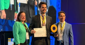 Equipe do HC de Ribeirão Preto vence prêmio por técnica que pode preservar olho em melanoma de coroide