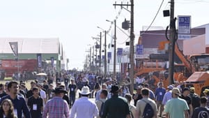 Agrishow 2026 reúne 197 mil pessoas em Ribeirão Preto e registra R$ 11,4 bi em intenções de negócios