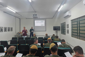 Bosque promove capacitação sobre hantavírus para equipe de manejo de fauna