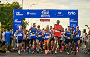 Cerca de 1.000 corredores participaram da 17ª Corrida do Trabalhador em Sertãozinho