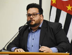 Comissão da Câmara de Ribeirão Preto recomenda cassação do vereador Lincoln Fernandes