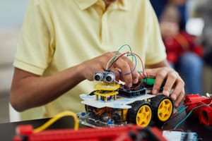 Oficina gratuita de robótica para jovens será realizada no CEU das Artes em Sertãozinho