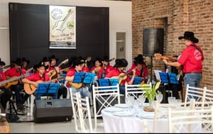Orquestra de Violeiros abre a 4ª edição do Arraiá Mió Di Bão em Ribeirão Preto