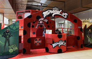 Parque temático de Miraculous estreia no Franca Shopping com atrações para crianças até 13 anos