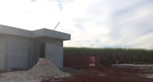 Poço 55 em Cruz das Posses avança e reserva água de 1.000 m³ começa a ser instalado