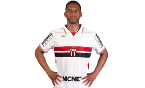 Botafogo confirma permanência de Matheus Sales e ajusta elenco para sequência da Série B